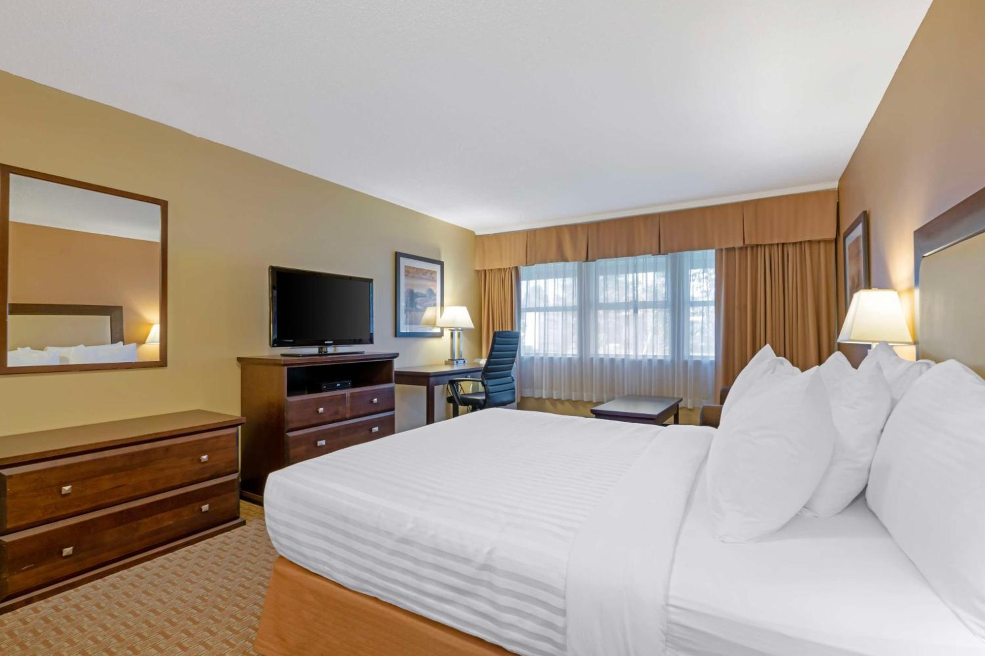 Best Western Plus Emerald Isle Hotel Sidney Zewnętrze zdjęcie