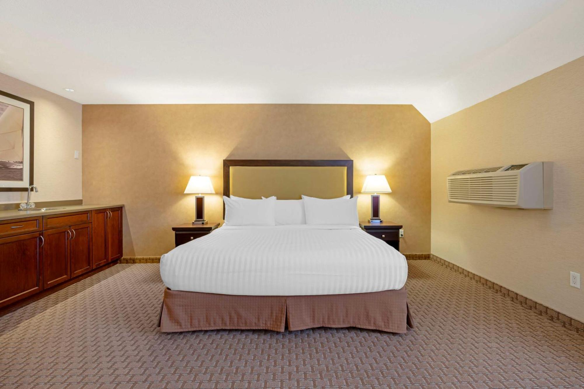 Best Western Plus Emerald Isle Hotel Sidney Zewnętrze zdjęcie